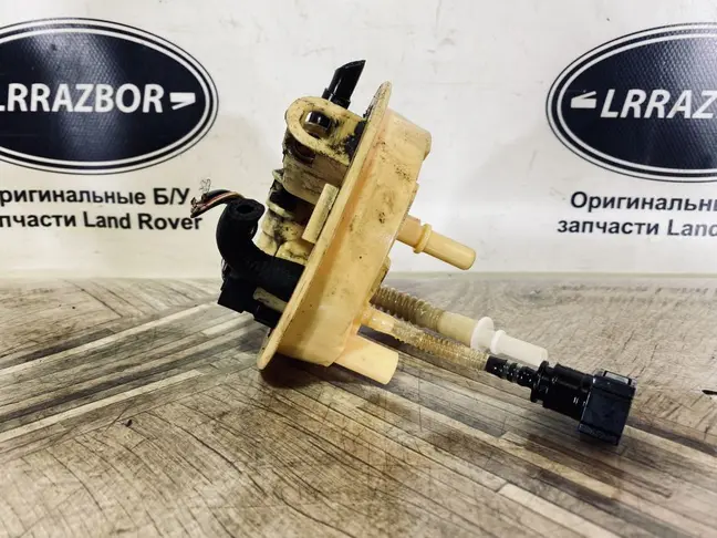 Крышка топливного бака Range Rover 3 L322 448DT