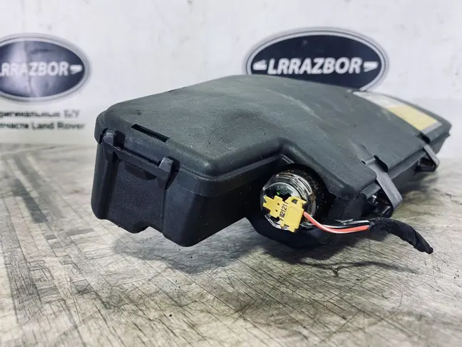 Подушка в сидение левая Range Rover 3 L322 448DT