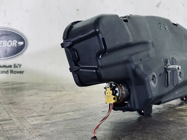 Подушка в сидение правая Range Rover 3 L322 448DT