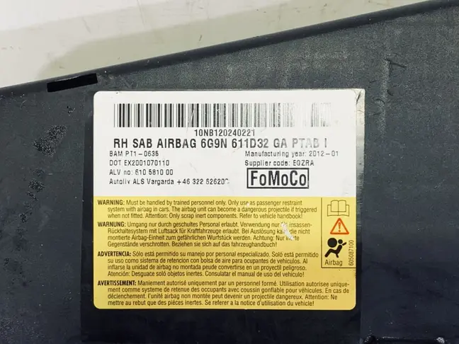 Подушка в сидение правая Range Rover 3 L322 448DT