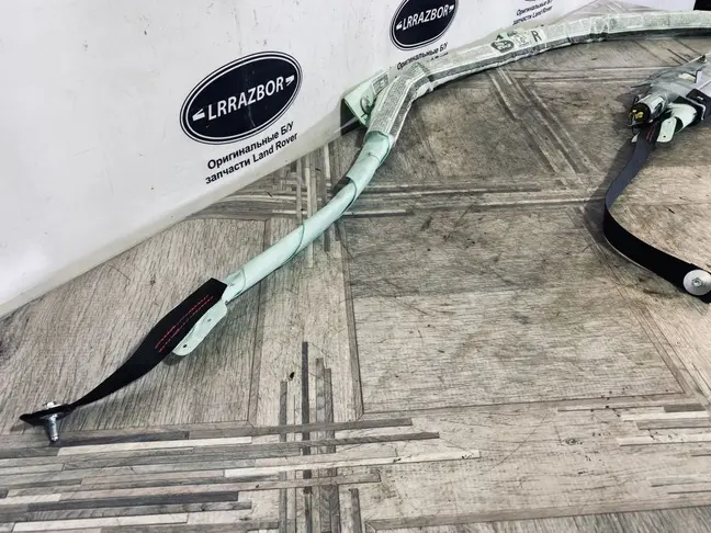 Шторка безопасности правая Range Rover L322 448DT