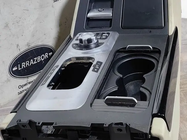 Консоль подлокотник Range Rover 3 L322 07-12