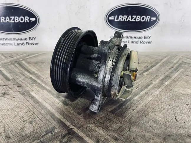 Помпа охлаждения ДВС Range Rover L322 448DT
