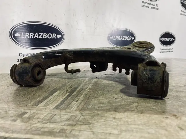 Рычаг передний верхний левый DISCOVERY 4 L319