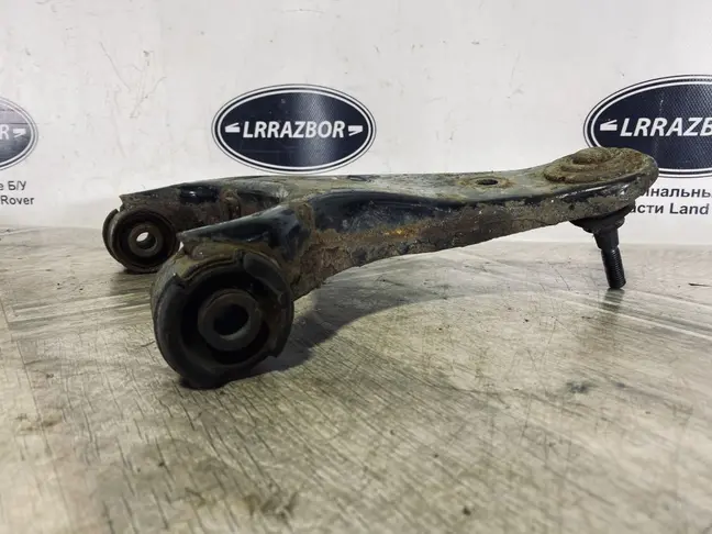 Рычаг передний верхний левый DISCOVERY 4 L319
