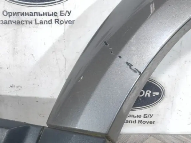 Молдинг двери задней левой DISCOVERY 4 L319 09-15