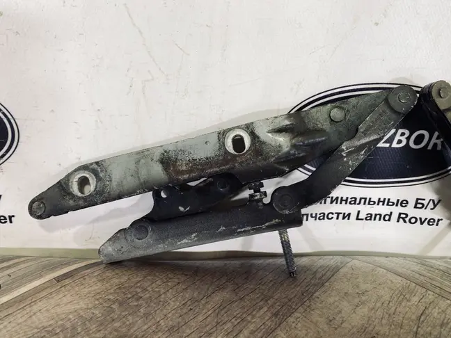 Петли капота Land Rover DISCOVERY 3/4 L319