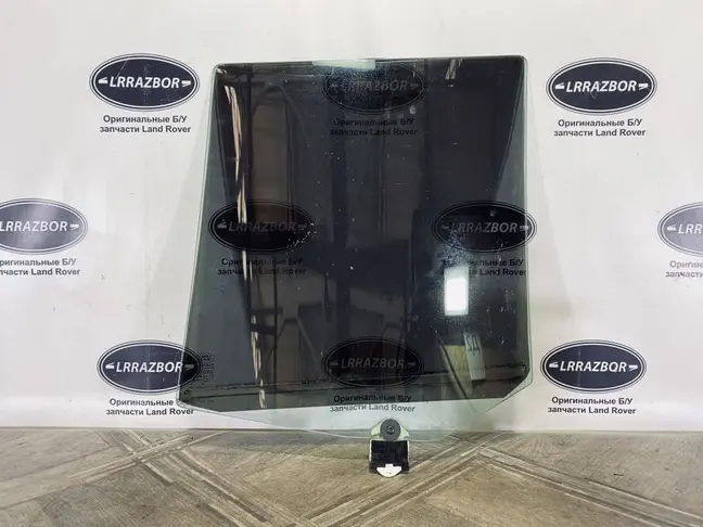 Стекло двери задней правой DISCOVERY 3/4 L319