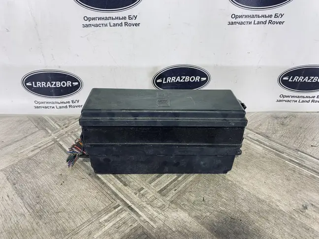 Блок предохранителей под капот DISCOVERY 4 L319