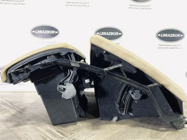 Бардачок Land Rover Discovery 3 2005-2009