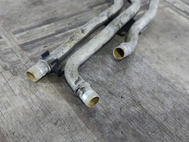 Патрубок печки алюминий Range Rover Sport 3.0