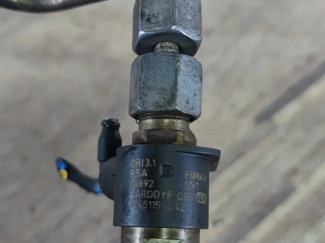 Форсунка топливная под ремонт Freelander 2 2.2