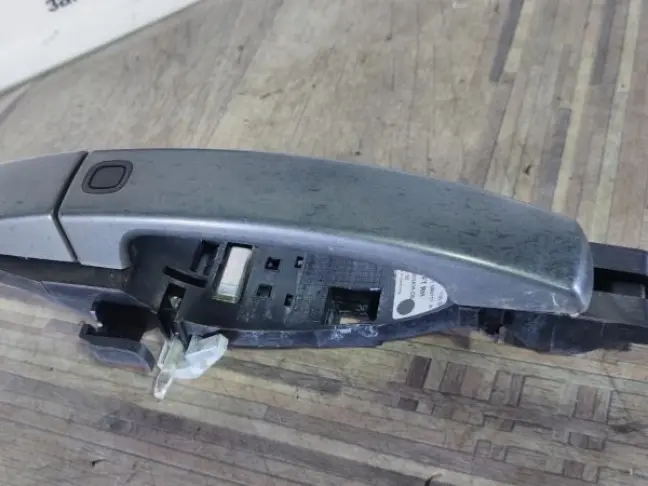 Ручка двери передняя правая Range Rover Sport L320