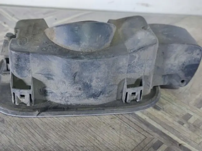 Лючок бензобака Land Rover Sport L320 2005-2013