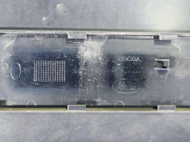 Крышка лючка Range Rover Sport L320 2005-2013