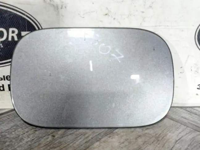 Крышка лючка Range Rover Sport L320 2005-2013