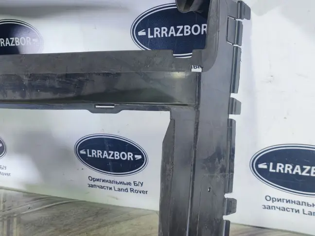 Диффузор радиатора Range Rover Sport 2 L494