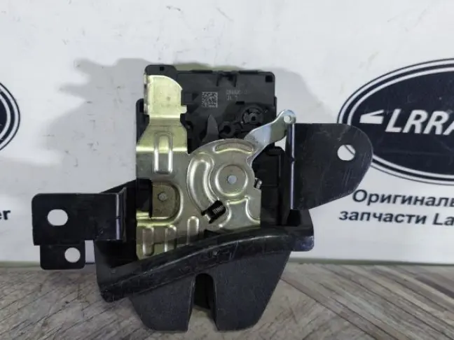 Замок багажника Range Rover 4 L405
