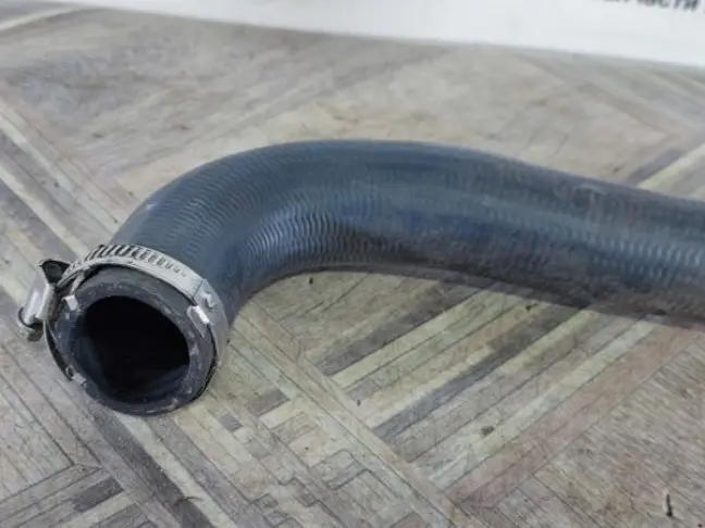 Патрубок интеркулера Range Rover 4 L405 4.4