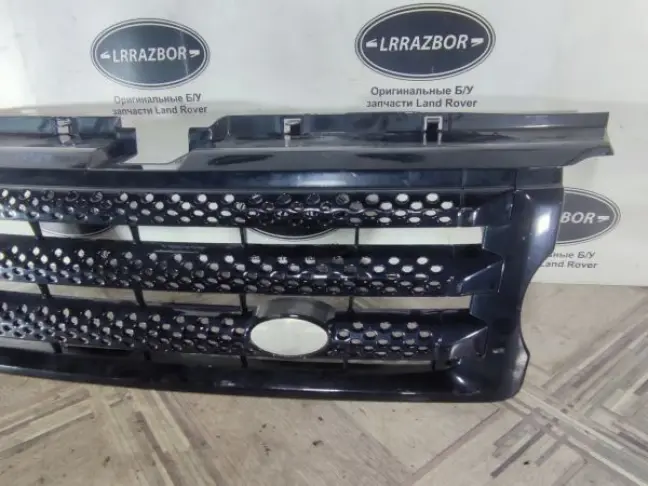 Решетка радиатора Range Rover Sport L320