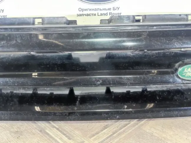 Решетка радиатора Land Rover DISCOVERY 3 L319