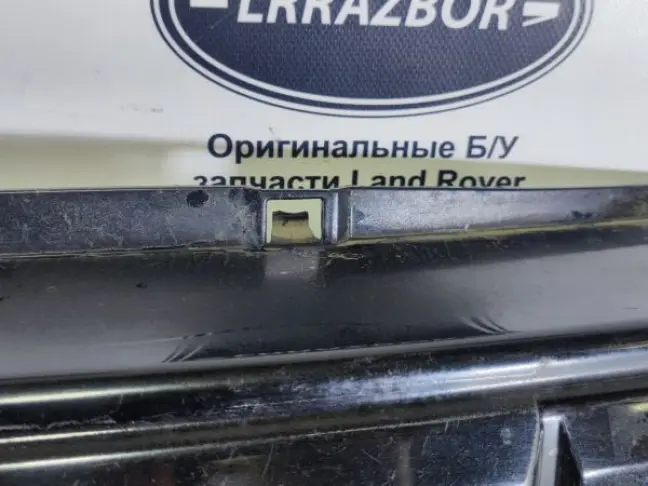 Решетка радиатора Land Rover DISCOVERY 3 L319