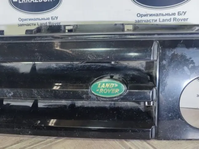 Решетка радиатора Land Rover DISCOVERY 3 L319