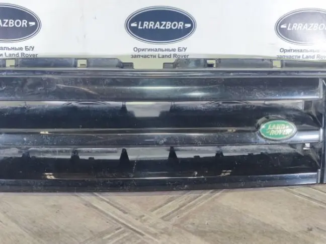 Решетка радиатора Land Rover DISCOVERY 3 L319