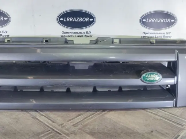 Решетка радиатора Land Rover DISCOVERY 3 L319