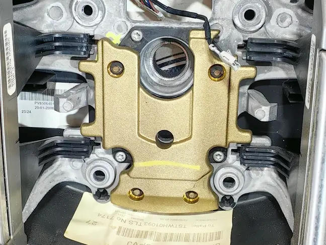 Руль Land Rover DISCOVERY 3 L319  2005 - 2009