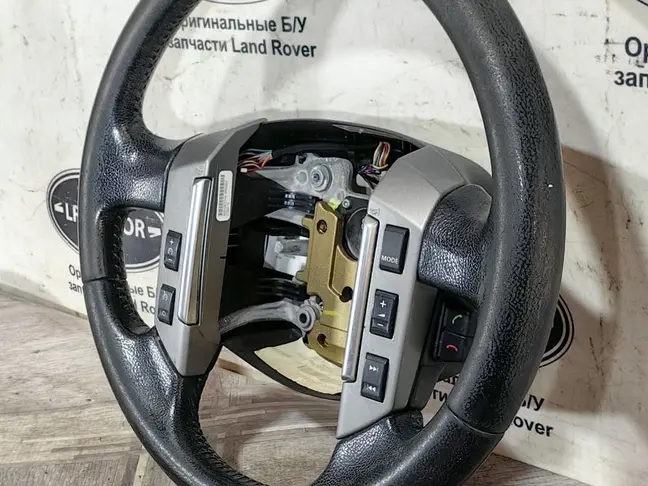 Руль Land Rover DISCOVERY 3 L319  2005 - 2009