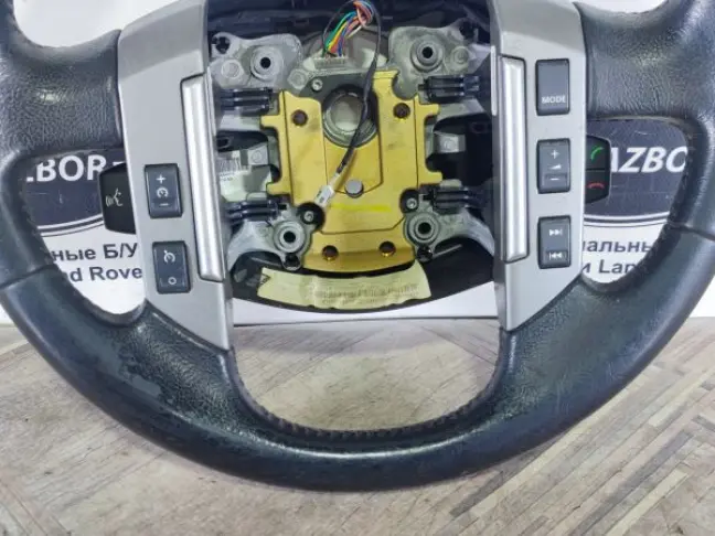 Руль Land Rover DISCOVERY 3 L319  2005 - 2009
