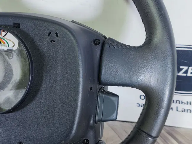 Руль Land Rover DISCOVERY 3 L319  2005 - 2009
