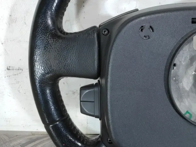 Руль Land Rover DISCOVERY 3 L319  2005 - 2009