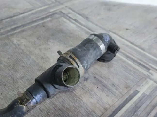 Патрубок системы охлаждения Range Rover L322 05-09