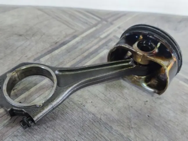 Шатун в сборе Range Rover 5.0 510
