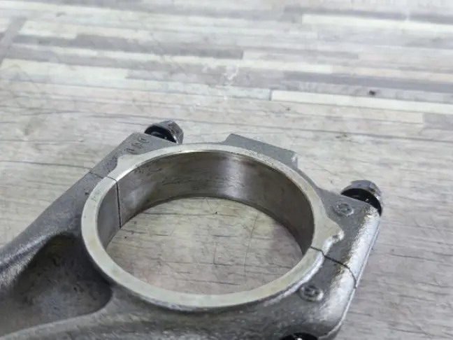 Поршень шатун в сборе Range Rover 5.0 510