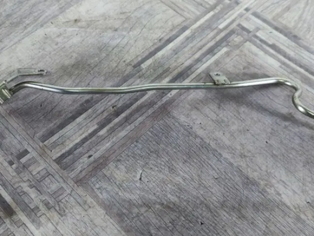 Трубка масляная Land Rover Sport L320 09-12