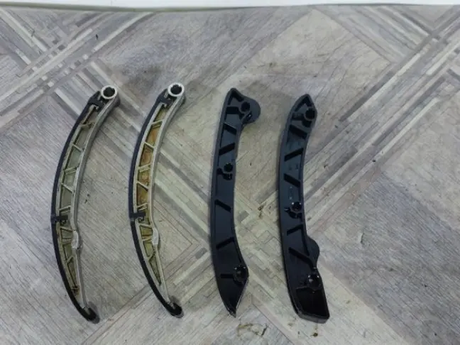 Натяжитель направляюща Land Rover Sport L320 09-12