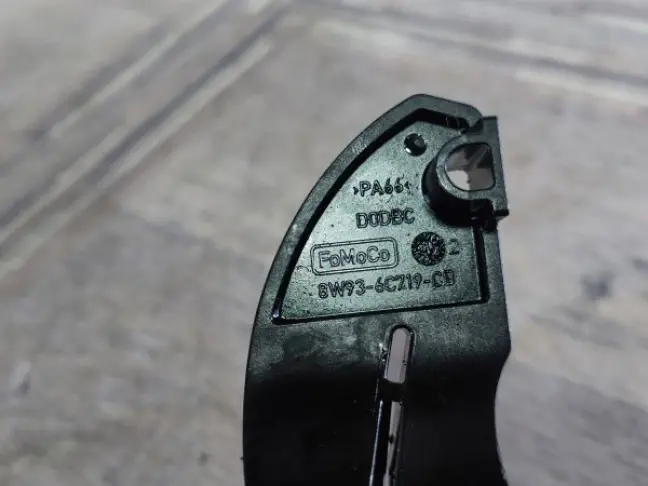 Натяжитель цепи Land Rover Sport L320 09-12