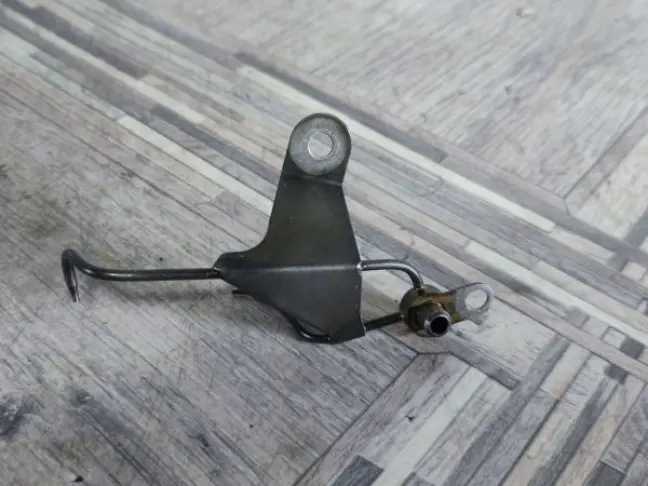 Форсунка масляная верх Land Rover Sport L320 09-12