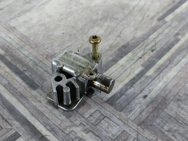 Натяжитель цепи ГРМ Land Rover Sport L320 09-12