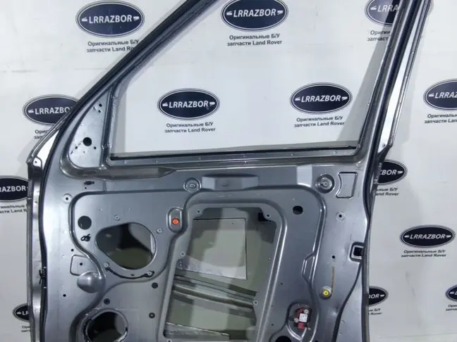 Дверь передняя правая Range Rover Sport L320 05-12