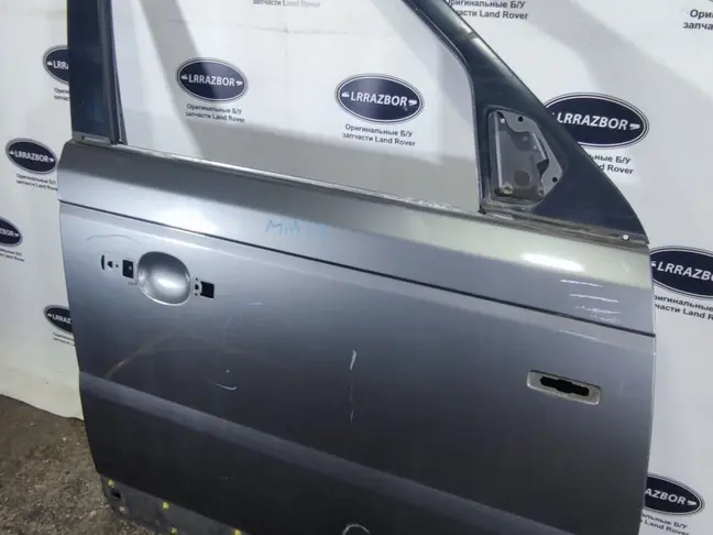 Дверь передняя правая Range Rover Sport L320 05-12