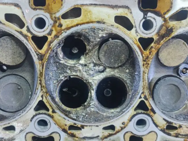 ГБЦ левая под ремонт Range Rover 5.0 510