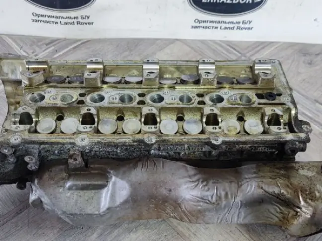 ГБЦ левая под ремонт Range Rover 5.0 510