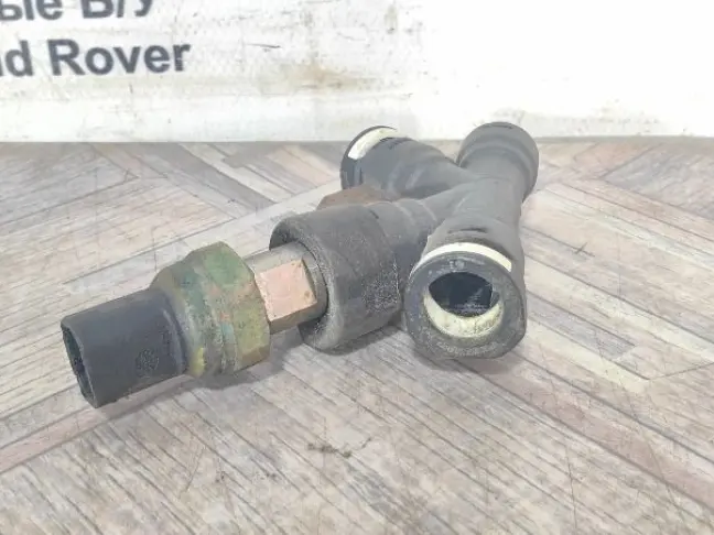 Датчик давления топлива Range Rover Sport L320