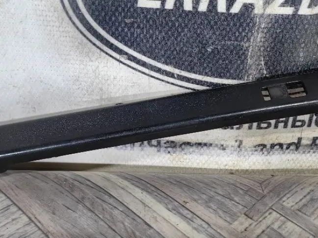 Поводок правый Range Rover L322 09-12