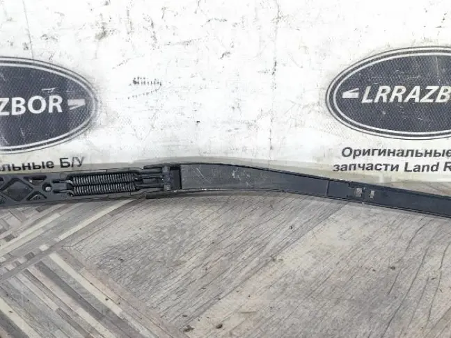 Поводок правый Range Rover L322 09-12