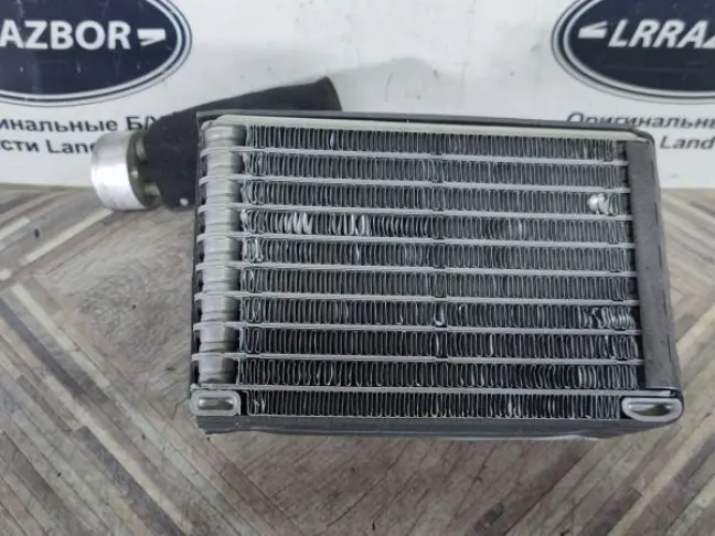 Испаритель кондиционера зад Range Rover L322 09-12